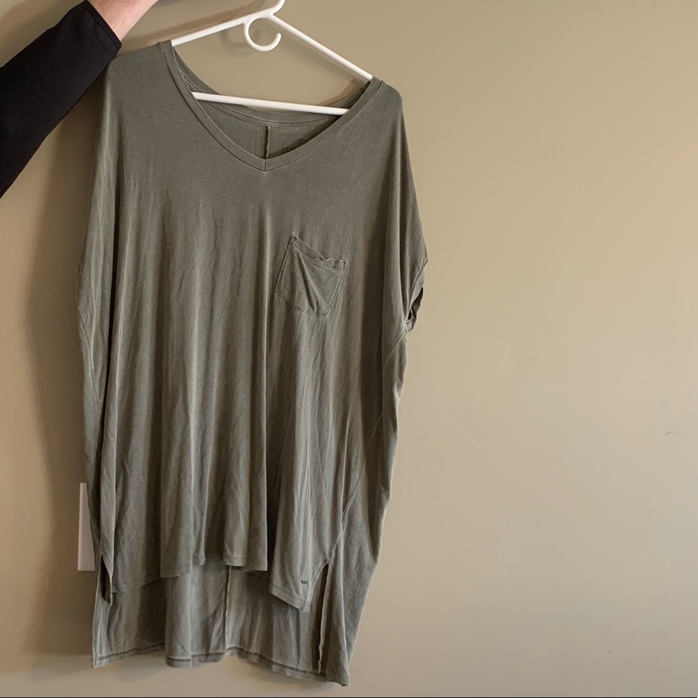 Slouchy AE oversized T